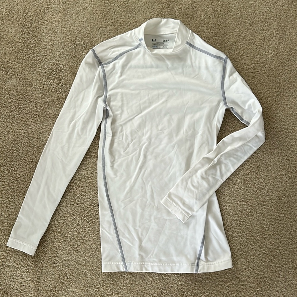 Adult small Under Armour cold gear mock t-neck long sleeve.